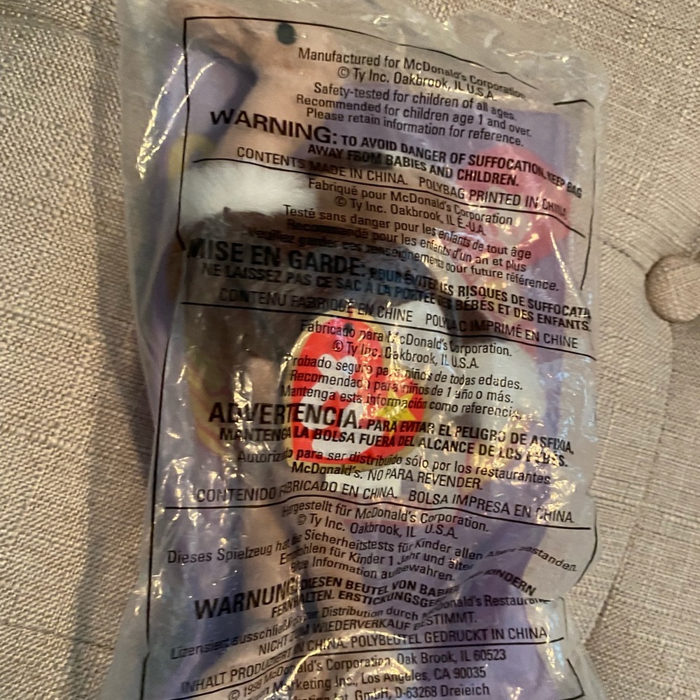 Stretchy the Ostrich TY Beanie baby!